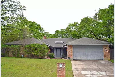 5205 Rustle Leaf Drive, Arlington, TX 76017 - Photo 1