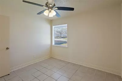 3718 Yellowstone Street, Irving, TX 75062 - Photo 21