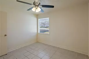 3718 Yellowstone St, Irving, TX 75062 - Photo 21