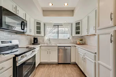 449 Meadowhill Drive, Benbrook, TX 76126 - Photo 19