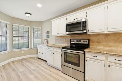 1523 Bennington Court, Grapevine, TX 76051 - Photo 13