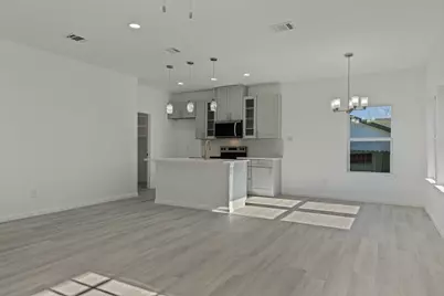 2619 Hillside Drive, Granbury, TX 76048 - Photo 7