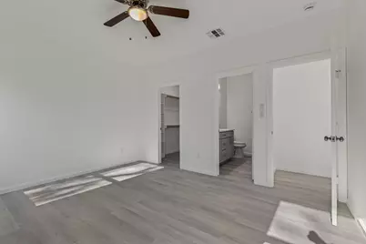 2619 Hillside Drive, Granbury, TX 76048 - Photo 15