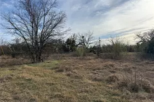 5651 Black Pine Cir, Granbury, TX 76048 - Photo 1