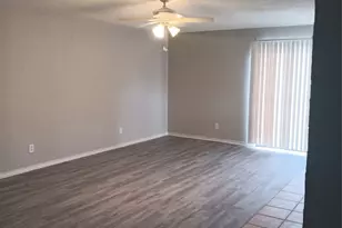 515 Faye St, DeSoto, TX 75115 - Photo 3