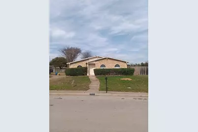 515 Faye Street, DeSoto, TX 75115 - Photo 1