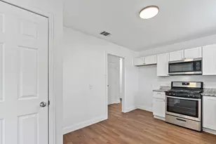 1806 Wellington St, Greenville, TX 75401 - Photo 17