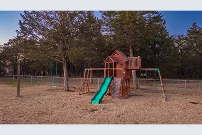 282 County Road 2186, Greenville, TX 75402 - Photo 29