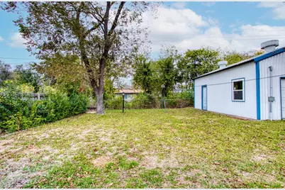 11521 Fernald Avenue, Dallas, TX 75218 - Photo 33