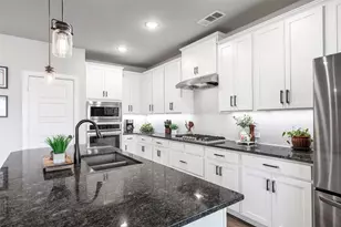 905 Bent Brook Rd, Little Elm, TX 75068 - Photo 1