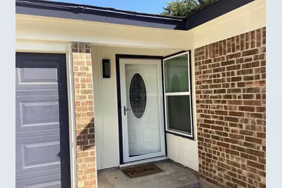 245 E Malone Avenue, Crowley, TX 76036 - Photo 31