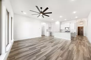 502 W 2nd St, Venus, TX 76033 - Photo 9