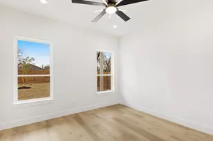 2731 Marburg St, Dallas, TX 75215 - Photo 13