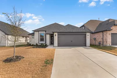 640 Southern Hills Drive, Red Oak, TX 75154 - Photo 1