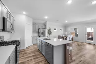 640 Southern HIlls Dr, Red Oak, TX 75154 - Photo 5