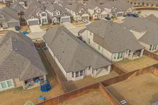 4706 Pin Oak Ct, Aubrey, TX 76227 - Photo 31