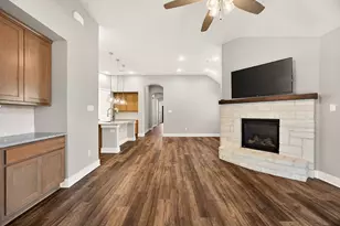 4706 Pin Oak Ct, Aubrey, TX 76227 - Photo 9