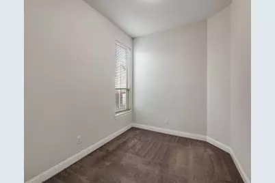 2152 Bailey Street, Carrollton, TX 75010 - Photo 9