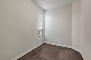 2152 Bailey St, Carrollton, TX 75010 - Photo 9