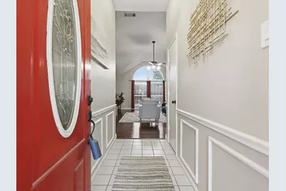 5703 Prescott Drive, Arlington, TX 76018 - Photo 3