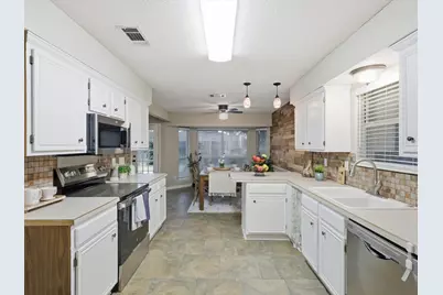 5703 Prescott Drive, Arlington, TX 76018 - Photo 21