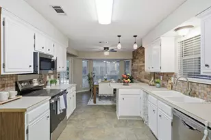 5703 Prescott Dr, Arlington, TX 76018 - Photo 21