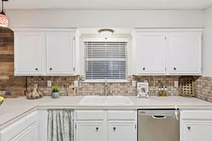 5703 Prescott Dr, Arlington, TX 76018 - Photo 17