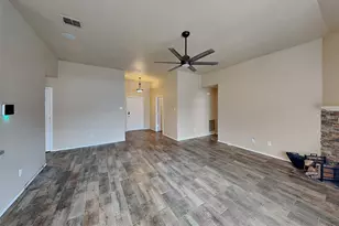 916 Silver Streak Dr, Saginaw, TX 76131 - Photo 3