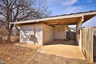 765 E N 11th St, Abilene, TX 79601 - Photo 33