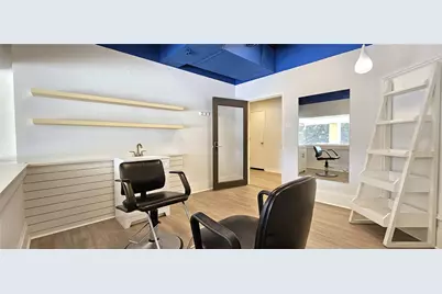 6211 W Northwest Highway #C253 Middle Window, Dallas, TX 75225 - Photo 3