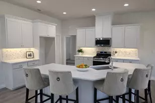 25 Pear Tree Ln, Collinsville, TX 76233 - Photo 9