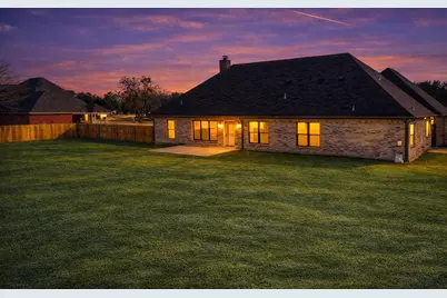 25 Pear Tree Lane, Collinsville, TX 76233 - Photo 3