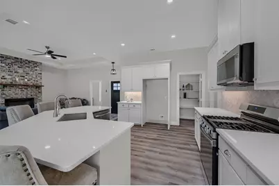 25 Pear Tree Lane, Collinsville, TX 76233 - Photo 9