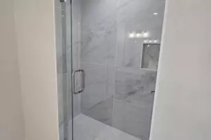 25 Pear Tree Ln, Collinsville, TX 76233 - Photo 17