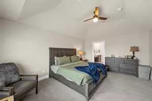 916 Cumberland St, McGregor, TX 76657 - Photo 23