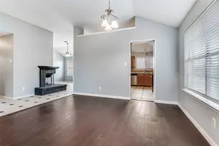 1004 Eagle Dr, DeSoto, TX 75115 - Photo 7