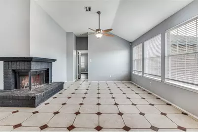 1004 Eagle Drive, DeSoto, TX 75115 - Photo 9