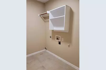 1404 Hummingbird Court, Crowley, TX 76036 - Photo 5