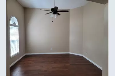 1404 Hummingbird Court, Crowley, TX 76036 - Photo 15