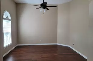 1404 Hummingbird Ct, Crowley, TX 76036 - Photo 15