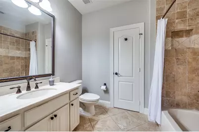 8605 Labron Avenue, Dallas, TX 75209 - Photo 33