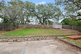 2424 Meadow Creek, Bedford, TX 76021 - Photo 21