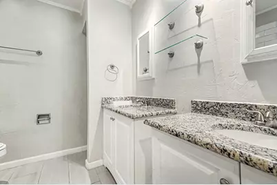 2424 Meadow Creek, Bedford, TX 76021 - Photo 13