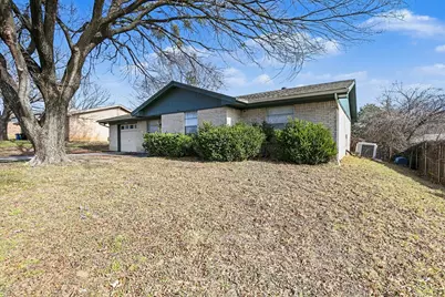 229 Mountain View Drive, Azle, TX 76020 - Photo 3