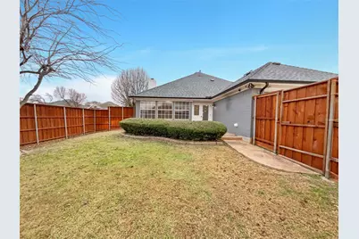 3856 Pine Valley Drive, Plano, TX 75025 - Photo 5