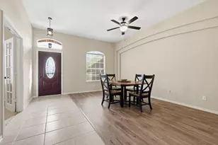 2607 Parkridge Dr, Corinth, TX 76210 - Photo 5