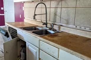 3011 Royal Ln, Dallas, TX 75229 - Photo 7