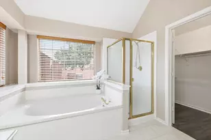 6940 Barbican Dr, Plano, TX 75023 - Photo 25