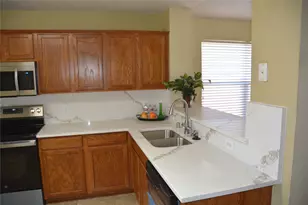 9809 Carter Dr, McKinney, TX 75072 - Photo 9