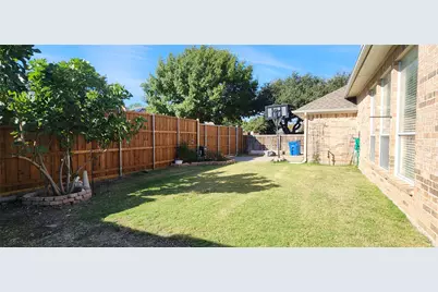 1304 Hillcrest Drive, Allen, TX 75002 - Photo 25